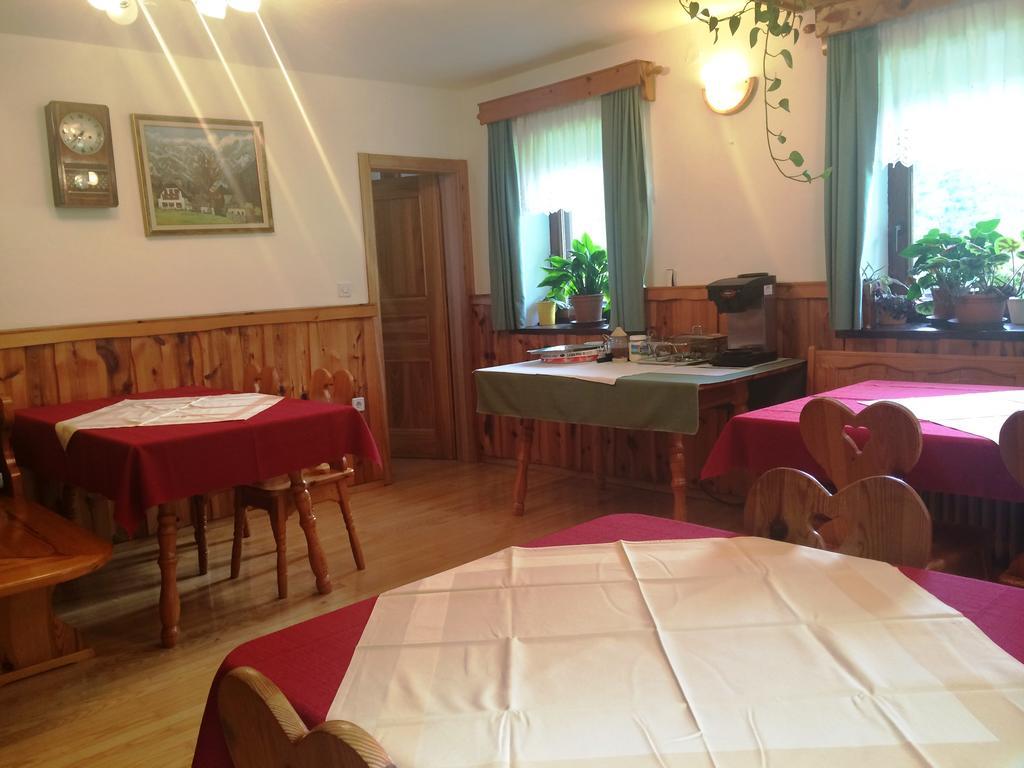 Farm Stay Juvanija Solčava Extérieur photo